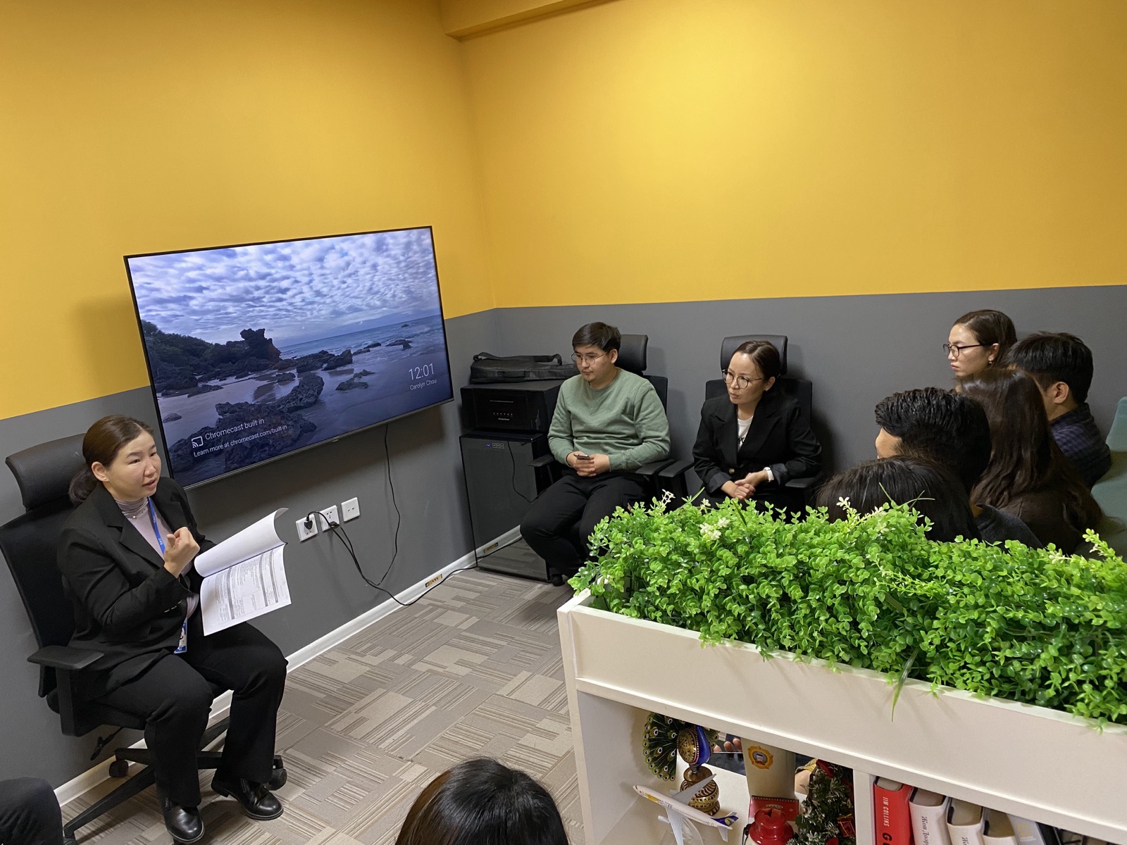 HippoCards team meeting